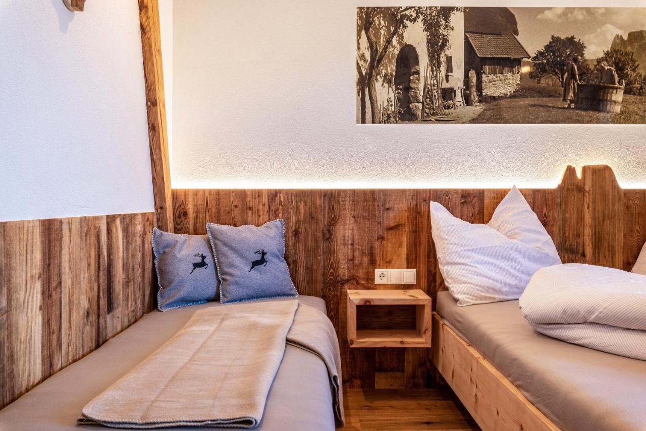 Aschnerhof Holzherz Collalbo Exteriör bild